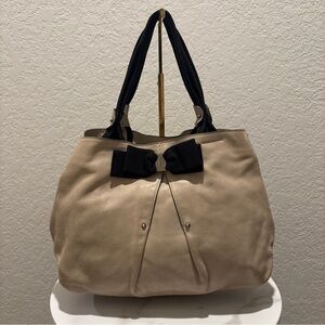 Salvatore Ferragamo Vara Bow Calfskin Leather Tote Bag